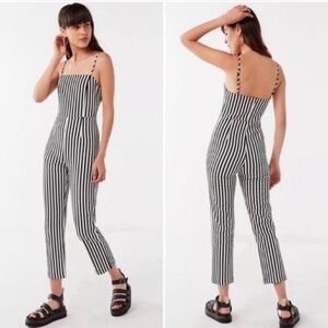 Urban Outfitters Striped Black & White Slim Jumpsuit Women’s Large